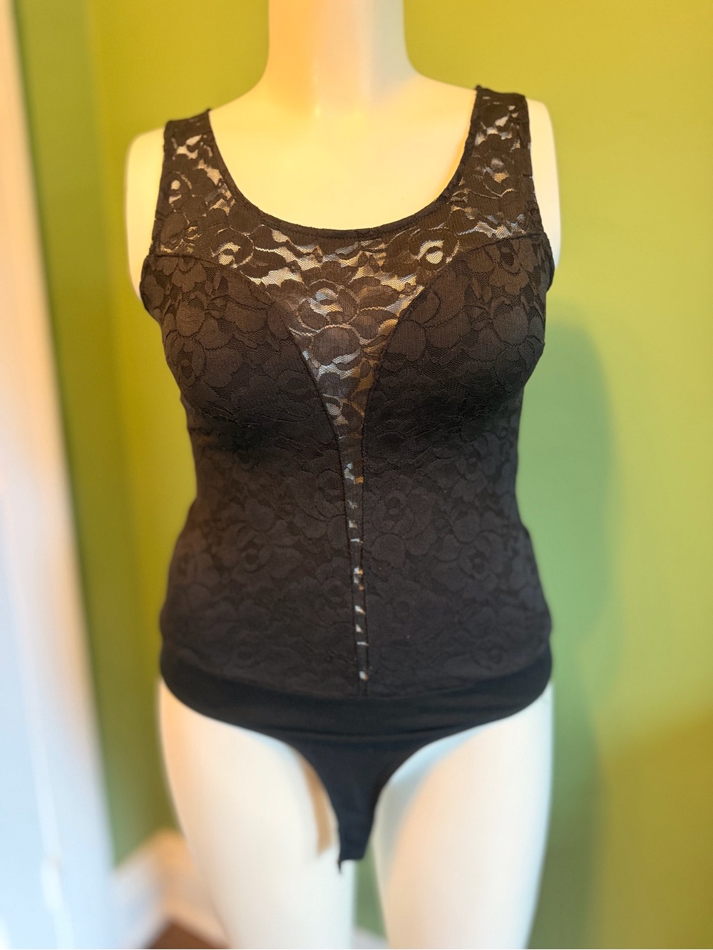 SEDUCTIONS - Black Lace Tank bodysuit Top -size Medium